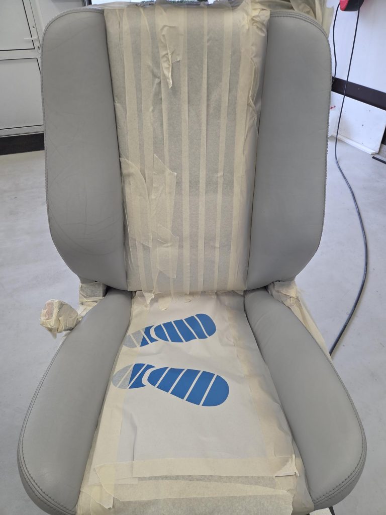 Leder nach der Lackierung